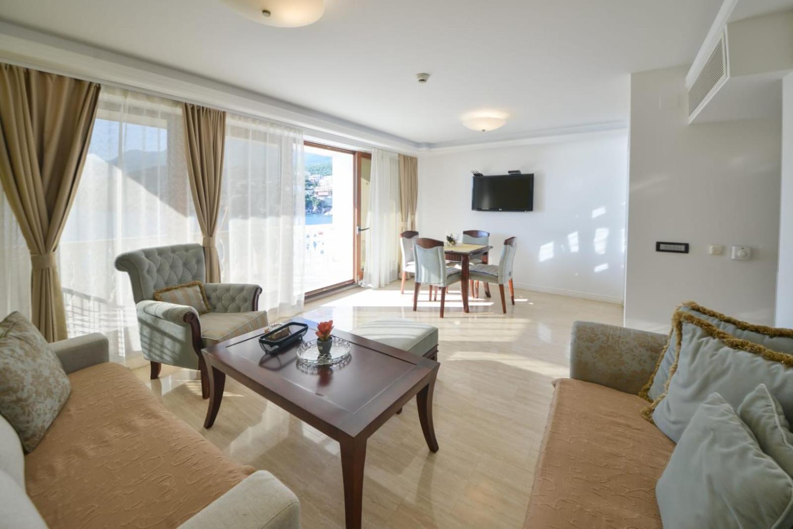 Przno Luxury Apartments Свети Стефан Екстериор снимка