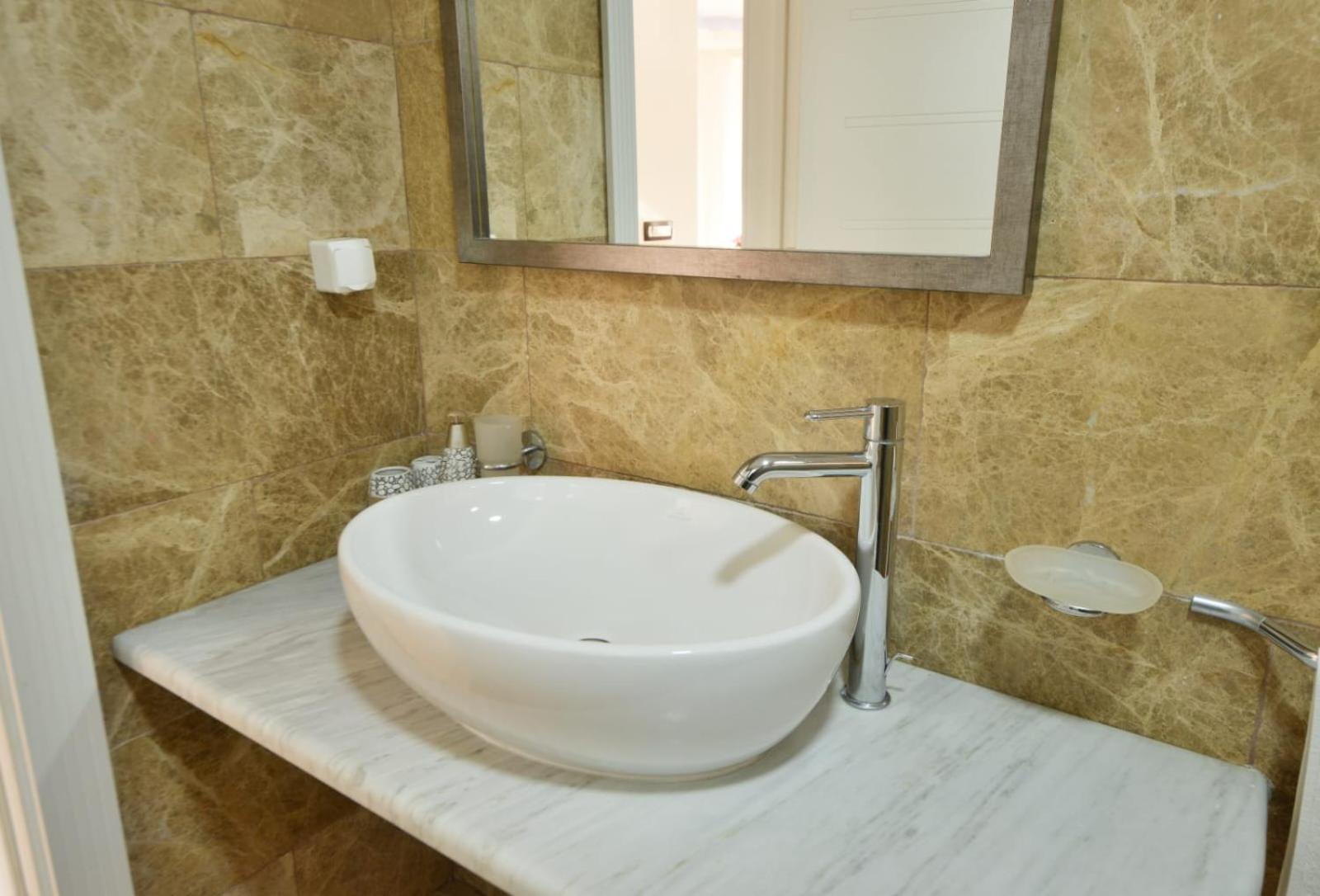 Przno Luxury Apartments Свети Стефан Екстериор снимка